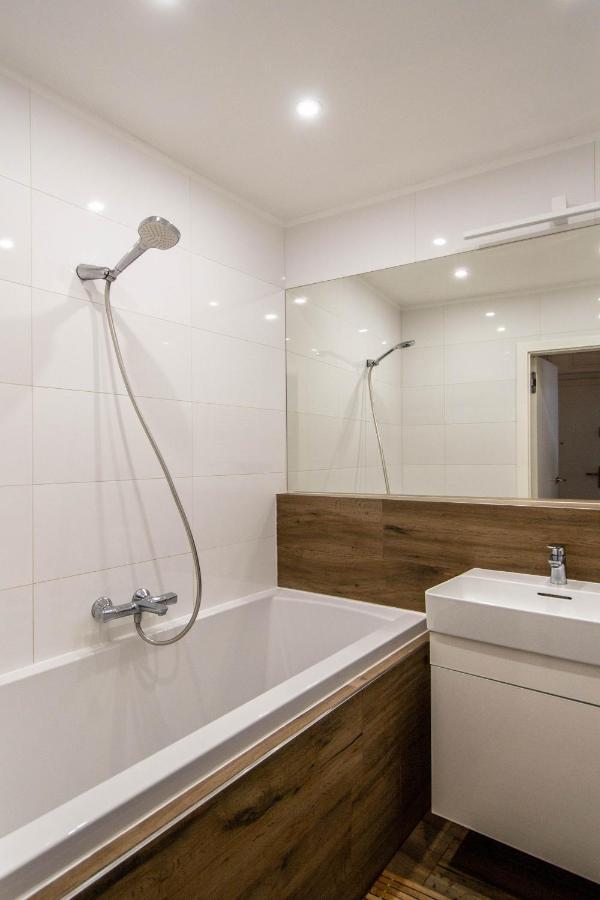 Executive Bright Apt. By Ruterra Prága Kültér fotó