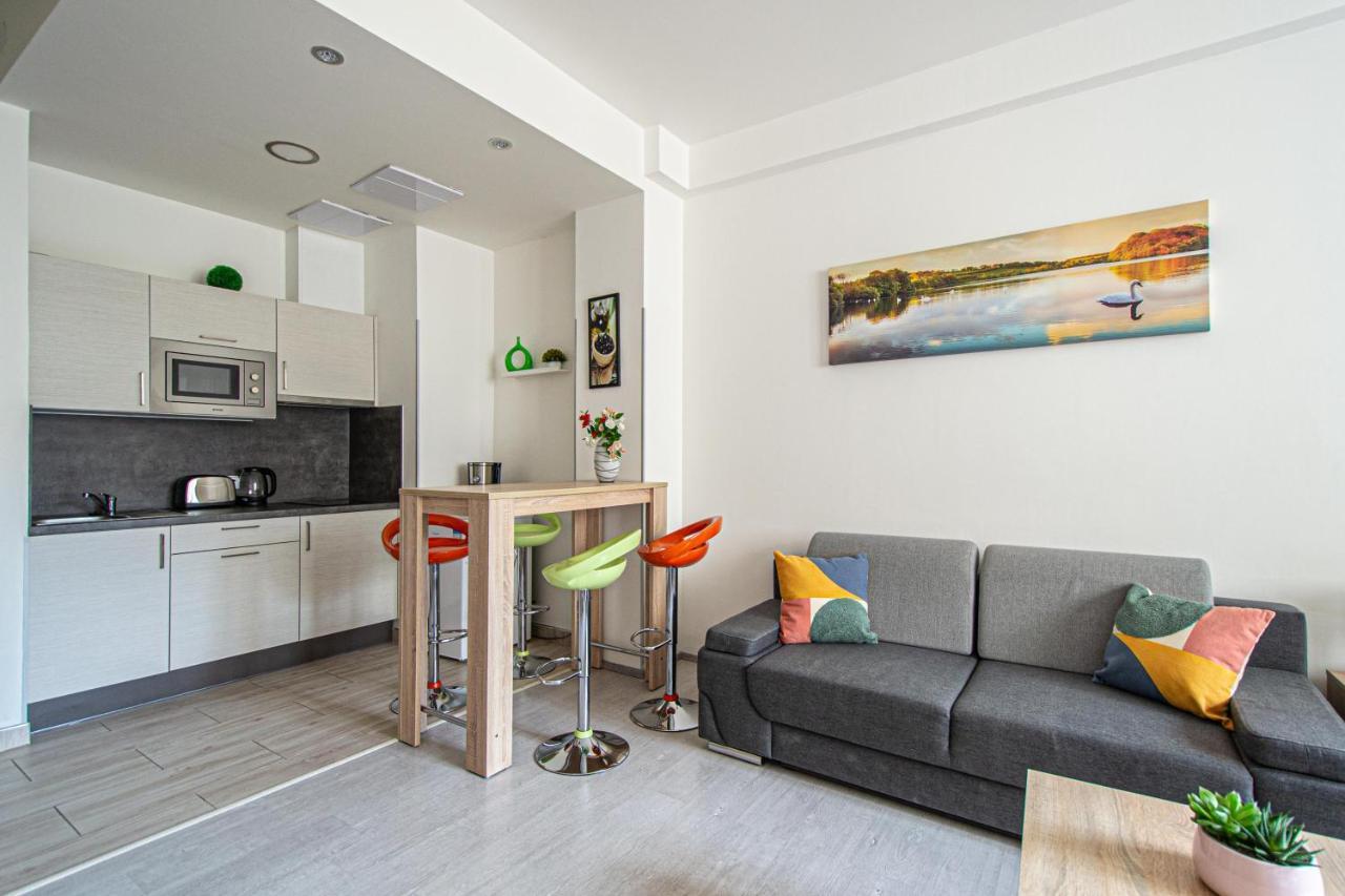 Executive Bright Apt. By Ruterra Prága Kültér fotó